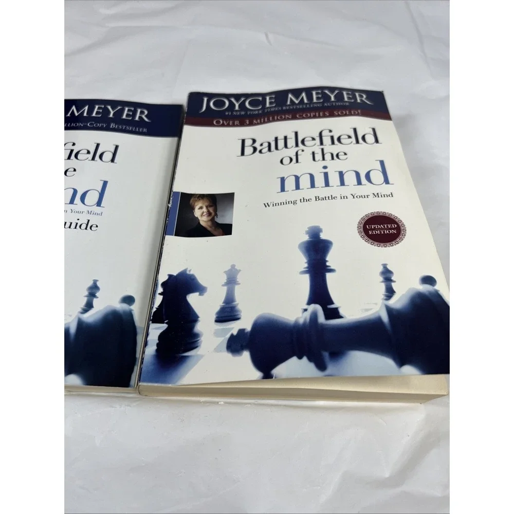 Battlefield of the Mind: Winning the Battle by Joyce Meyer Paperback & Study Gui